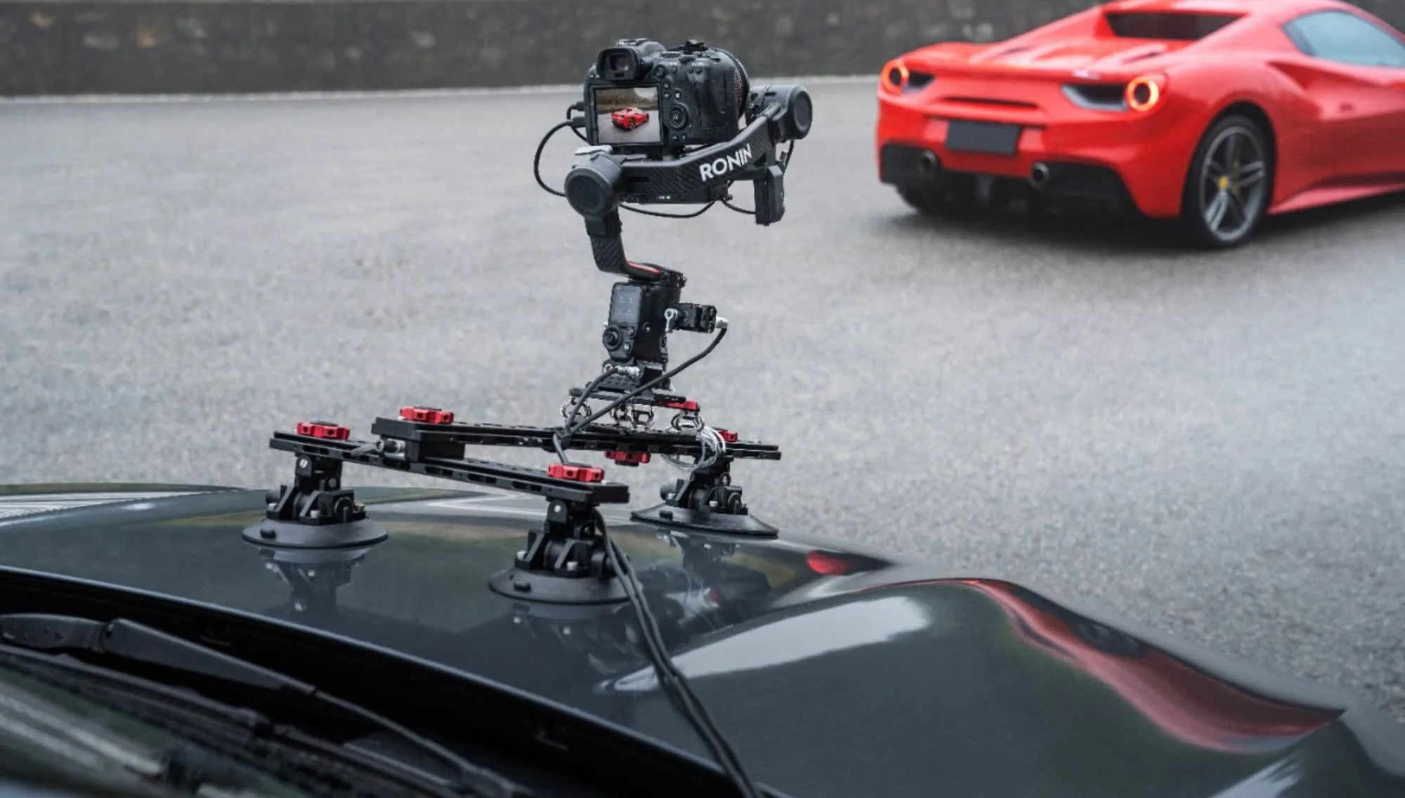 گیمبال دوربین DJI RS 2 Gimbal Stabilizer Pro Combo 10 گیمبال دوربین DJI RS 2 Gimbal Stabilizer Pro Combo