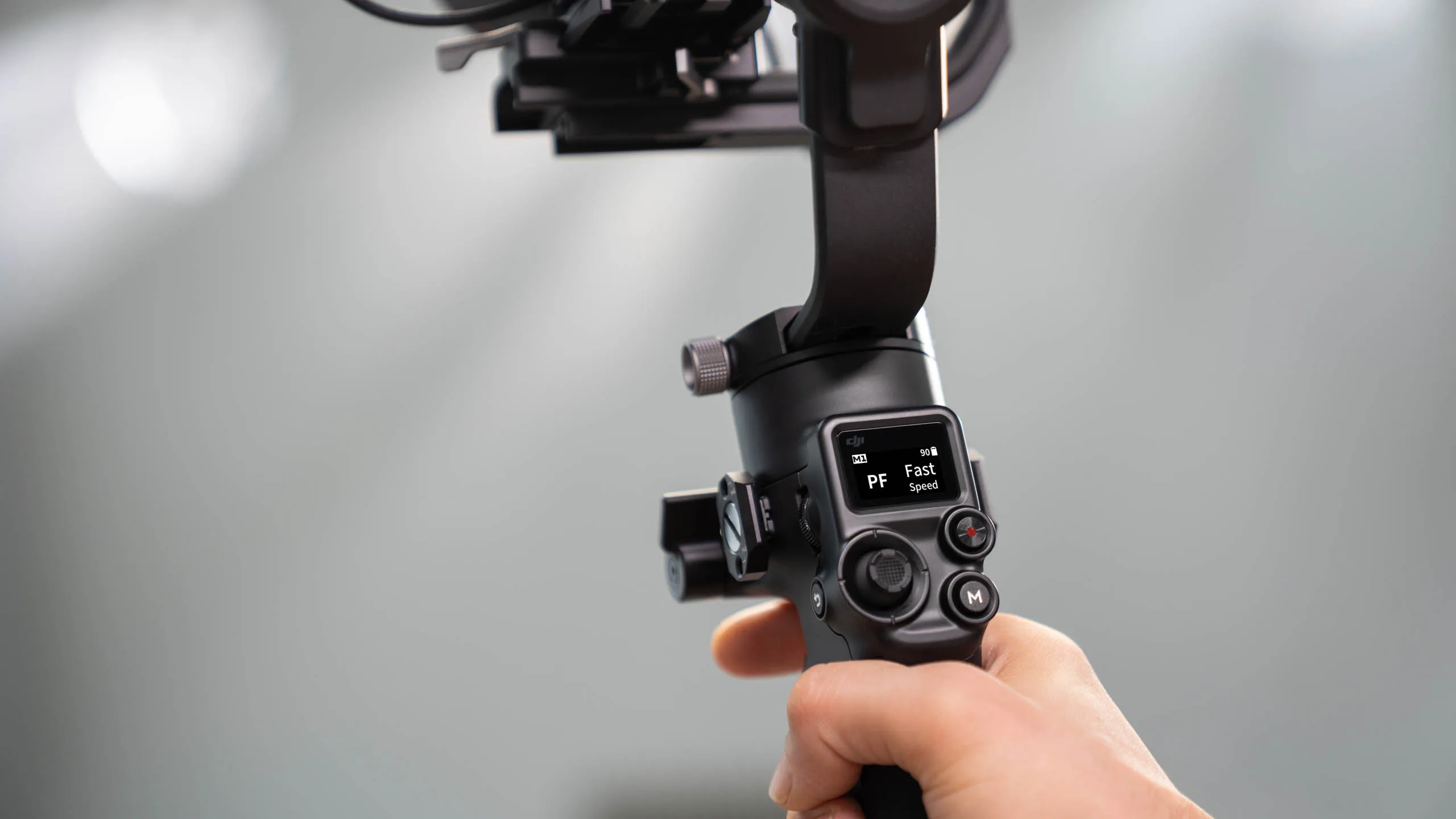 گیمبال دوربین دی جی آی DJI RSC 2 pro combo Gimbal Stabilizer